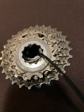 Load image into Gallery viewer, Shimano Dura Ace 7700