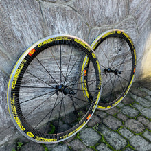 Carica l'immagine nel visualizzatore di Gallery, Mavic Cosmic Carbone SL