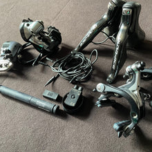 Load image into Gallery viewer, Shimano Dura Ace 9070