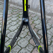 Load image into Gallery viewer, Specialized S-Works Tarmac SL5