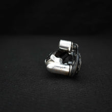 Carica l&#39;immagine nel visualizzatore di Gallery, Campagnolo Record Titanium

