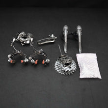 Carica l&#39;immagine nel visualizzatore di Gallery, Campagnolo Record Titanium
