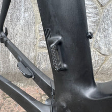 Load image into Gallery viewer, Trek Madone SLR 7 Disc
