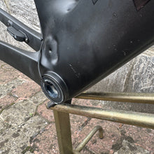 Load image into Gallery viewer, Trek Madone SLR 7 Disc

