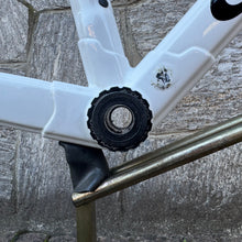 Load image into Gallery viewer, Colnago C64
