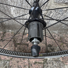 Carica l&#39;immagine nel visualizzatore di Gallery, Mavic Cosmic Carbone SL
