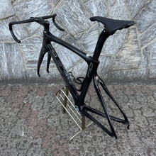 Carica l&#39;immagine nel visualizzatore di Gallery, Pinarello Dogma F10
