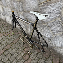 Carica l&#39;immagine nel visualizzatore di Gallery, C4 Vyrus
