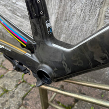 Load image into Gallery viewer, Bmc TMR01
