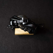 Carica l'immagine nel visualizzatore di Gallery, Shimano Dura Ace 9270
