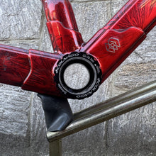 Load image into Gallery viewer, Colnago C64 Disc
