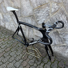 Load image into Gallery viewer, Pinarello Dogma F8

