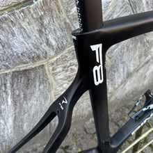 Load image into Gallery viewer, Pinarello Dogma F8
