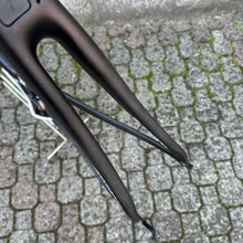 Load image into Gallery viewer, Pinarello Dogma F8
