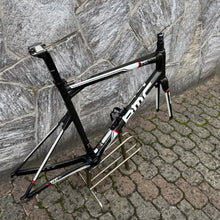 Load image into Gallery viewer, Bmc Team Machine SLR01
