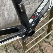 Load image into Gallery viewer, Bmc Team Machine SLR01
