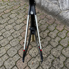 Load image into Gallery viewer, Bmc Team Machine SLR01
