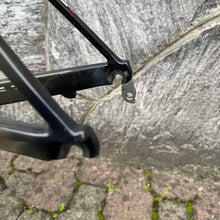 Load image into Gallery viewer, Bmc Team Machine SLR01
