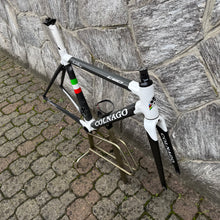 Load image into Gallery viewer, Colnago C60
