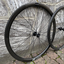 Load image into Gallery viewer, DT Swiss PRC 1100 Dicut
