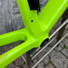 Load image into Gallery viewer, Bmc Team Machine SLR01
