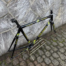 Carica l'immagine nel visualizzatore di Gallery, Colnago C40 B-Stay
