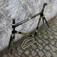 Carica l'immagine nel visualizzatore di Gallery, Colnago C40 B-Stay
