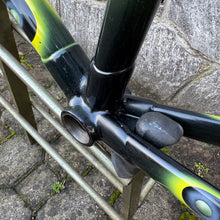 Carica l'immagine nel visualizzatore di Gallery, Colnago C40 B-Stay
