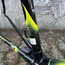 Carica l'immagine nel visualizzatore di Gallery, Colnago C40 B-Stay
