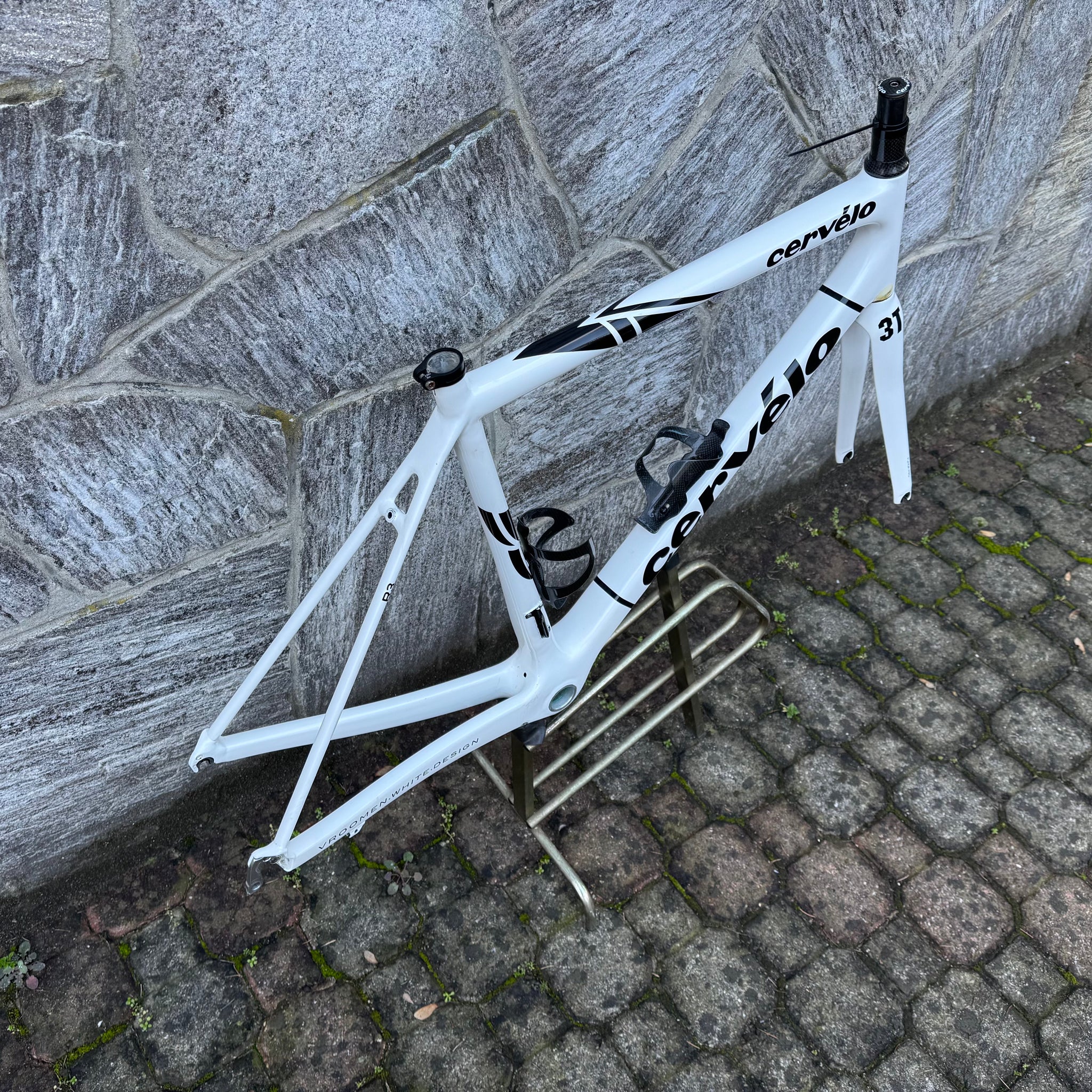 Cervelo R3 – Bike Square | Premium Cycling Components