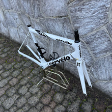 Carica l'immagine nel visualizzatore di Gallery, Cervelo R3
