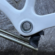 Carica l'immagine nel visualizzatore di Gallery, Cervelo R3
