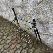 Load image into Gallery viewer, Colnago C40 B-Stay
