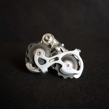 Carica l'immagine nel visualizzatore di Gallery, Shimano Dura Ace 7700
