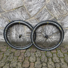 Carica l'immagine nel visualizzatore di Gallery, Mavic Cosmic Carbone SL
