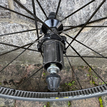 Carica l'immagine nel visualizzatore di Gallery, Mavic Cosmic Carbone SL
