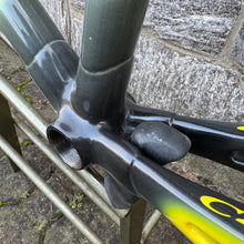 Carica l'immagine nel visualizzatore di Gallery, Colnago C40 HP
