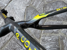 Carica l'immagine nel visualizzatore di Gallery, Colnago C40 HP
