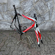 Carica l'immagine nel visualizzatore di Gallery, Colnago EPS
