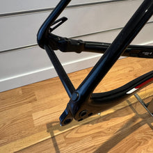 Load image into Gallery viewer, Trek Emonda SLR
