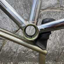 Load image into Gallery viewer, Colnago Master Piu Columbus Gilco
