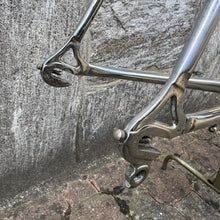 Load image into Gallery viewer, Colnago Master Piu Columbus Gilco
