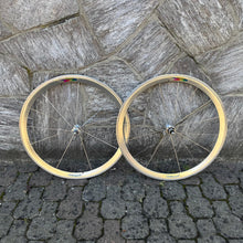 Carica l'immagine nel visualizzatore di Gallery, Campagnolo Shamal 1st gen
