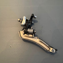Load image into Gallery viewer, Campagnolo Record Titanium 10s

