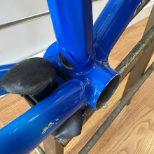 Carica l'immagine nel visualizzatore di Gallery, Colnago Master Mapei
