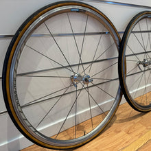 Carica l'immagine nel visualizzatore di Gallery, Shimano Dura Ace WH-7800
