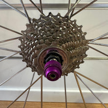 Carica l'immagine nel visualizzatore di Gallery, Zipp 400 FRM hubs

