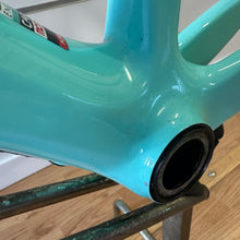 Load image into Gallery viewer, Bianchi Specialissima CV
