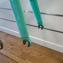 Load image into Gallery viewer, Bianchi Specialissima CV
