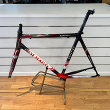 Carica l'immagine nel visualizzatore di Gallery, Colnago Extreme-C
